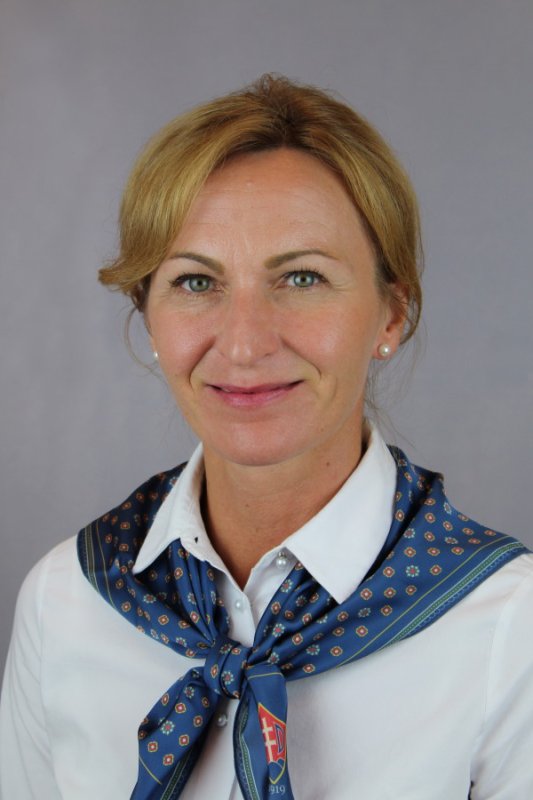 Jókai Enikő