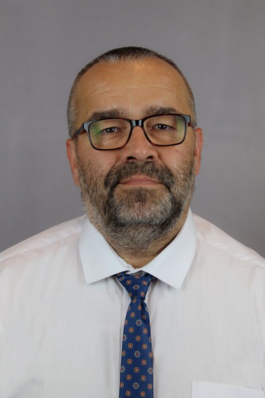 Dr. Pápai Tibor